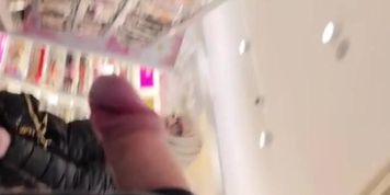 Gilf flash (she saw)