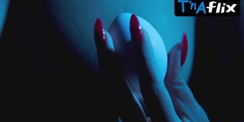 Amandla Stenberg Breasts,  Lesbian Scene  in My Animal