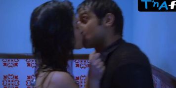 Sunny Leone Sexy Scene  in Ragini Mms 2