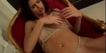 hot girl masturbates 4