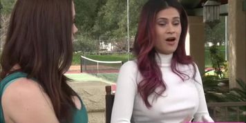 Channel Preston eats Vanessas hairy pussy