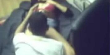 No Sound: arabic teen couple (Erika Vuitton)