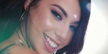 Gina Valentina (Gina Valentino)