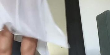 flrvwlngwhitedrsskjf