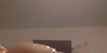Twerking booty 