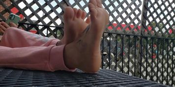 Showing off my feet to everyone at a bar! (pretty_feet)