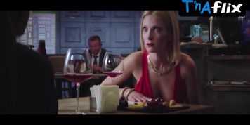 Anna Slyusareva Sexy Scene  in Ochen' Zhenskiye Istorii