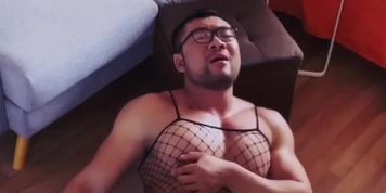 Big Asian muscle bodybuilder dildo fishnet self solo 