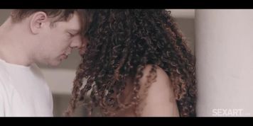 Capri L Monde - Freedom 720p 2021 VHQ