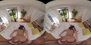Don&rsquo;t Stop - Katy Rose VR