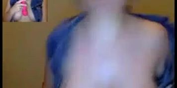 Hot teen webcam girl topless showing butt