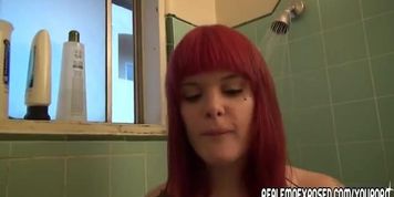 Emo girl caught fingering in the shower (Mariah Mars)