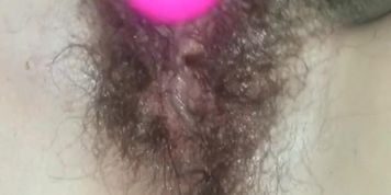 Making my hairy pussy cum
