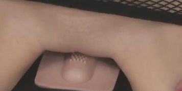 MOANING LADY