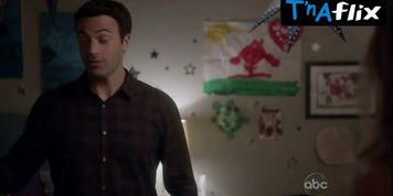 Sarah Chalke Underwear Scene  in How To Live With Your Parents (For The Rest Of Your Life)