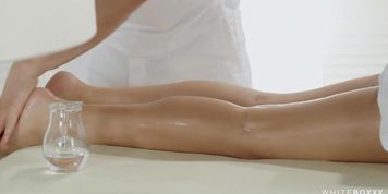 Sensual Oil Massage Eases Tension in Lower Back and Legs (Kristof Cale, Liya Silver)