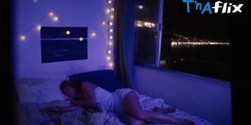 Djin Sganzerla Butt,  Breasts Scene  in Mulher Oceano