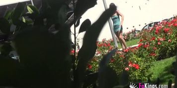 Estoy perdida, no tengo dinero pero ESTOY MUY CACHONDA