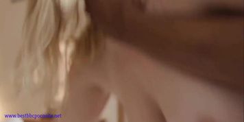 MILF cheating with black and husband agrees