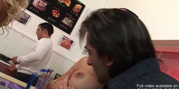 The Only3x Network of Sites brings you Amy Azurra and Renee Richards in Only3x Presents - Amy Azurra and Renee Richards in Gr (Amy Anderssen, Amy Reid)