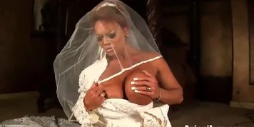Sybian ride on her wedding day
