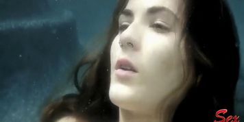 Underwater Sex (Molly Jane)
