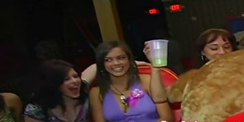 DANCING BEAR - Babe pussy fucked by stripper at party