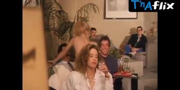 Baby Pozzi Butt,  Breasts Scene  in Abat-Jour