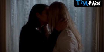 Shay Mitchell Lesbian Scene  In Hot Little Liars