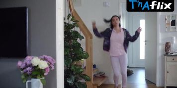 Miranda Leonhardt Sexy Scene  in Rabenmutter