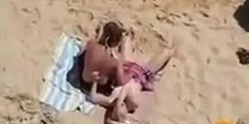 beach masturbation