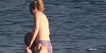 TWO TOPLESS LESBIANS AT A GREEK BEACH !!!