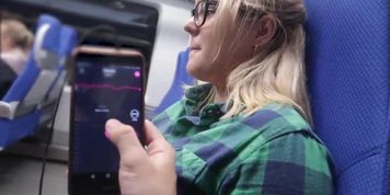 REMOTE CONTROL MY ORGASM IN THE TRAIN