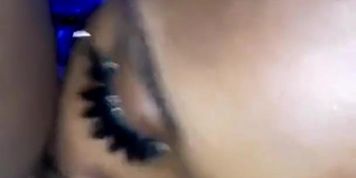 Lesbian licks pussy