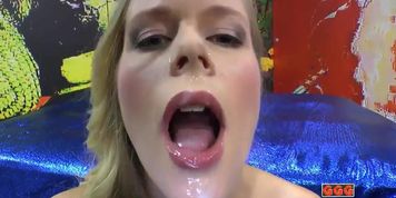 Hottie Mom In Law Fucks Hard Hot Son'S Friend