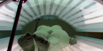 CZECHSOLARIUM - Brunette Sexy Girl Relaxing in Solarium
