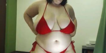 Big tit cam girl