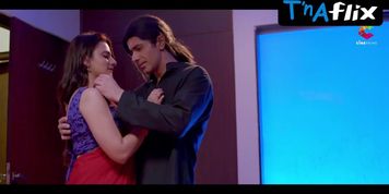 Ayesha Kapoor Butt,  Breasts Scene  in Baba Rancho