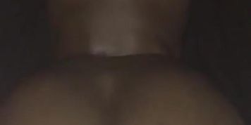 White boy makes big booty black chick tapout