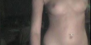 Teen babe masturbating on webcam