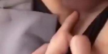 Jilat Memek Di Depan Rumah Pacar Mantap Banget Rasa Nya Tonton Sekarang