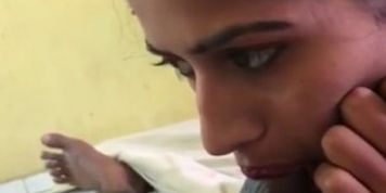 Indian Girl gives Great Bellowjob to her BF