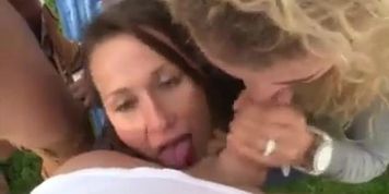 Outdoor groupsex