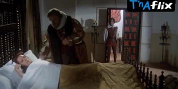 Helga Line Breasts Scene  in Cuentos De Las Sabanas Blancas