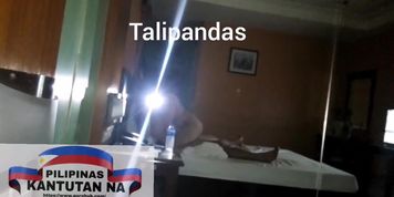 Pinay mirror shot