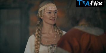 Polina Sidikhina Sexy Scene  in Vityazi
