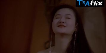 Pauline Chan Lesbian,  Butt Scene  in Erotic Ghost Story Iii