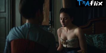 Alessandra Marie Perdichizzi Breasts Scene  in The Empress