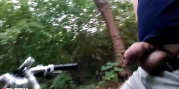A man wanks his dick in public - woman an Men  ...