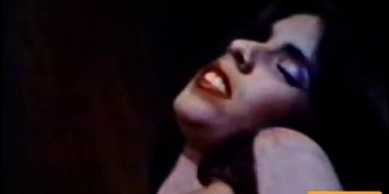 Peepshow Loops 271 70s and 80s - Scene 3 (Isis Taylor)